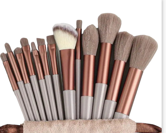 12 make up brushes